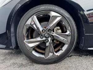 クラウンハイブリッド RS