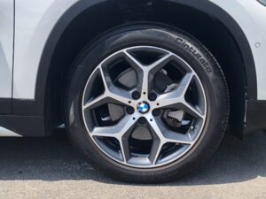 X1 xDrive 18d xライン
