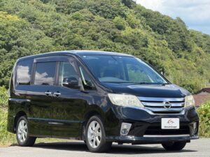セレナ ハイウェイスター　Ｖセレクション