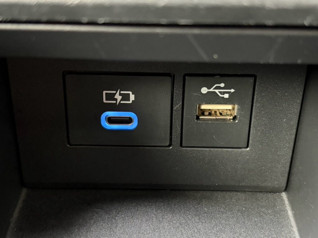 アクア Z