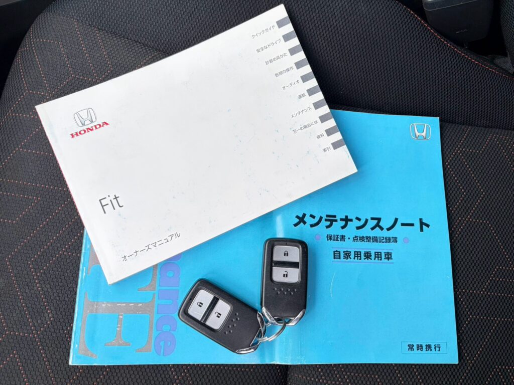 フィット RS