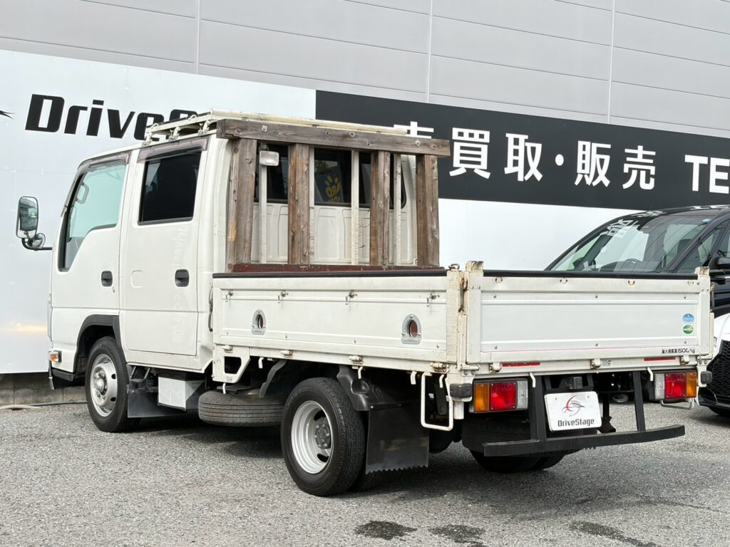 タイタントラック 3.0DTダブルキャブ フルワイドロー