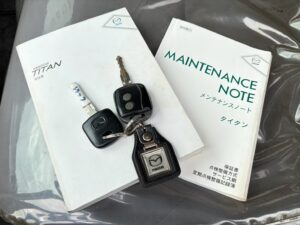 タイタントラック 3.0DTダブルキャブ フルワイドロー