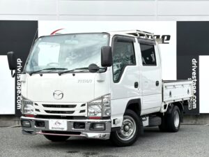 タイタントラック 3.0DTダブルキャブ フルワイドロー