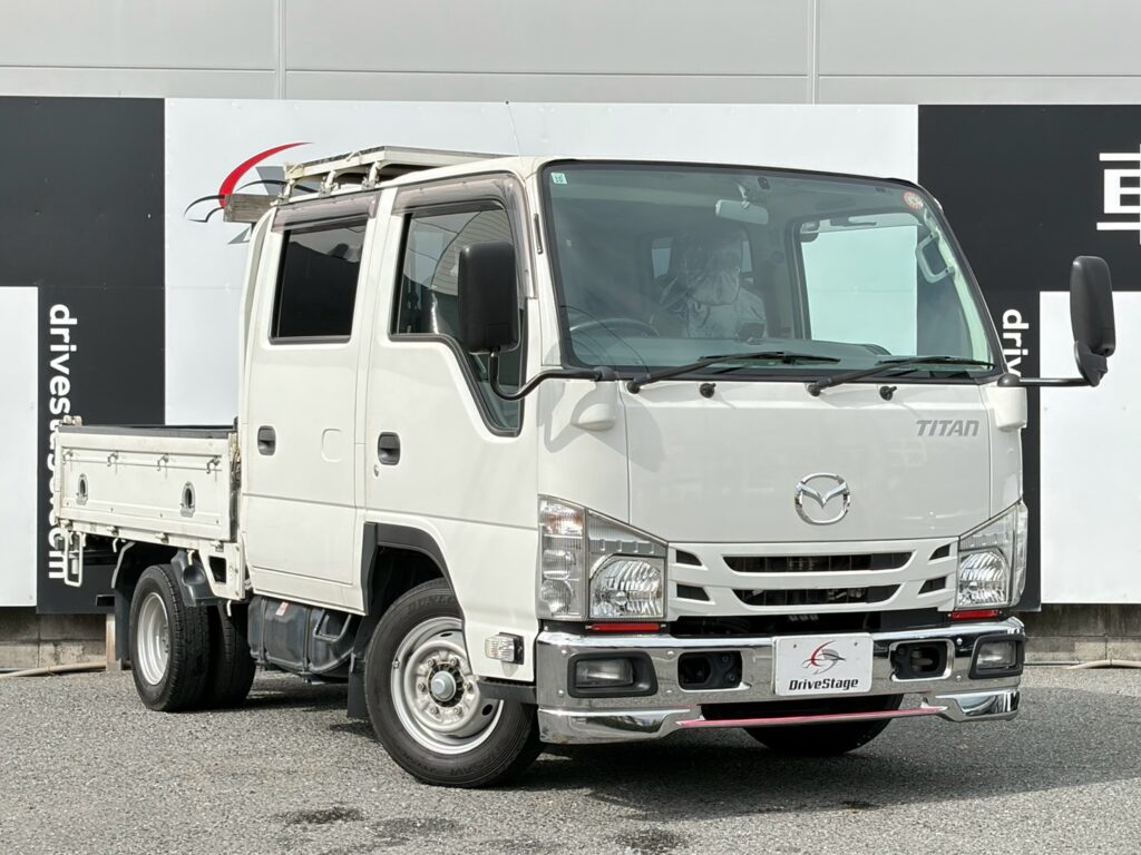 タイタントラック 3.0DTダブルキャブ フルワイドロー