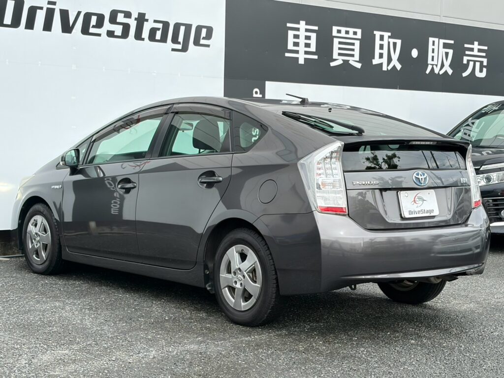 プリウス 1.8G LEDエディション