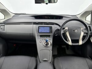 プリウス 1.8G LEDエディション
