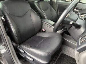 プリウス 1.8G LEDエディション