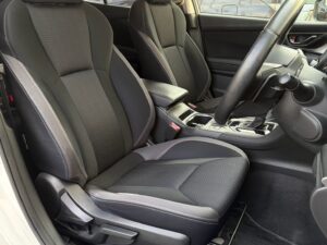 インプレッサスポーツ 2.0i-Lアイサイト 4WD