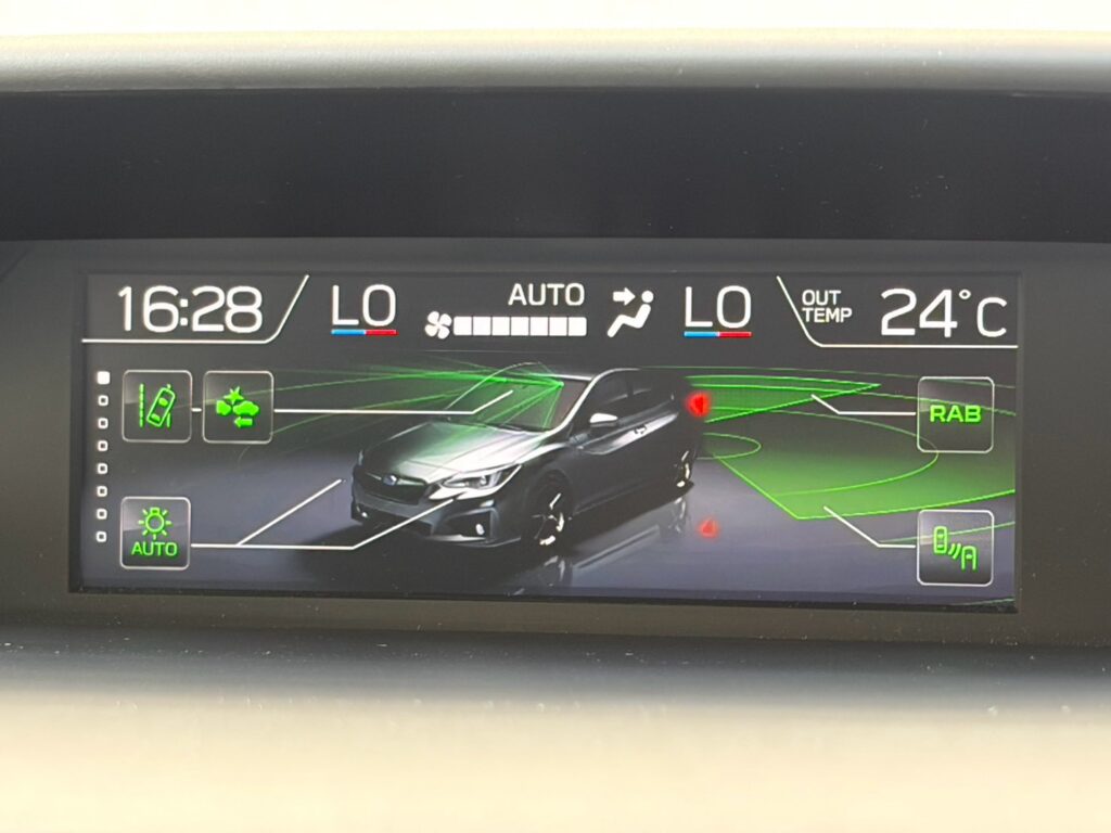 インプレッサスポーツ 2.0i-Lアイサイト 4WD