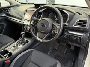 インプレッサスポーツ 2.0i-Lアイサイト 4WD