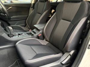 インプレッサスポーツ 2.0i-Lアイサイト 4WD