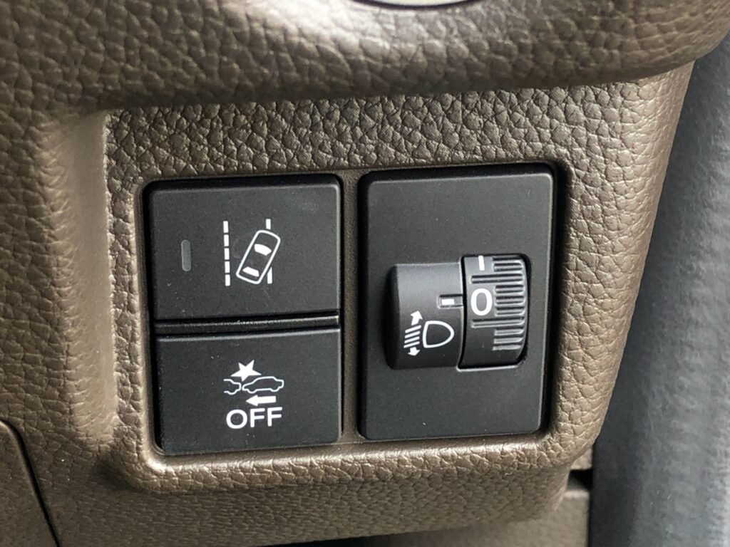 N-BOX G