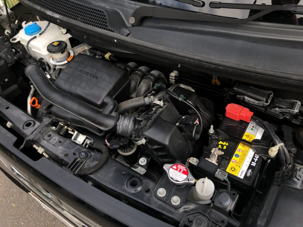 N-BOX G