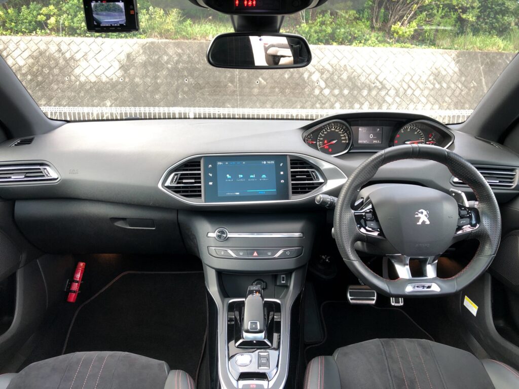 プジョー308SW GTブルーHDiディーゼルターボ