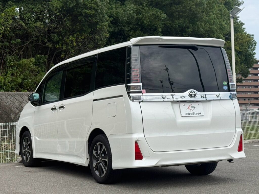 ヴォクシー ZS煌