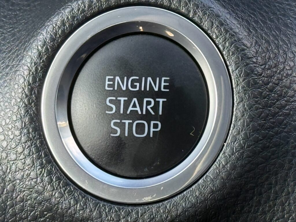 ヤリス G