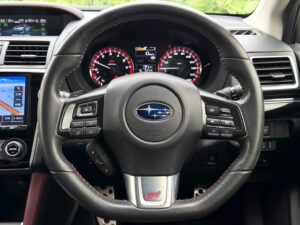 レヴォーグ 1.6STIスポーツ アイサイト 4WD