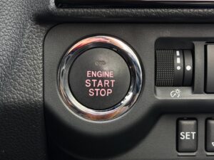 レヴォーグ 1.6STIスポーツ アイサイト 4WD