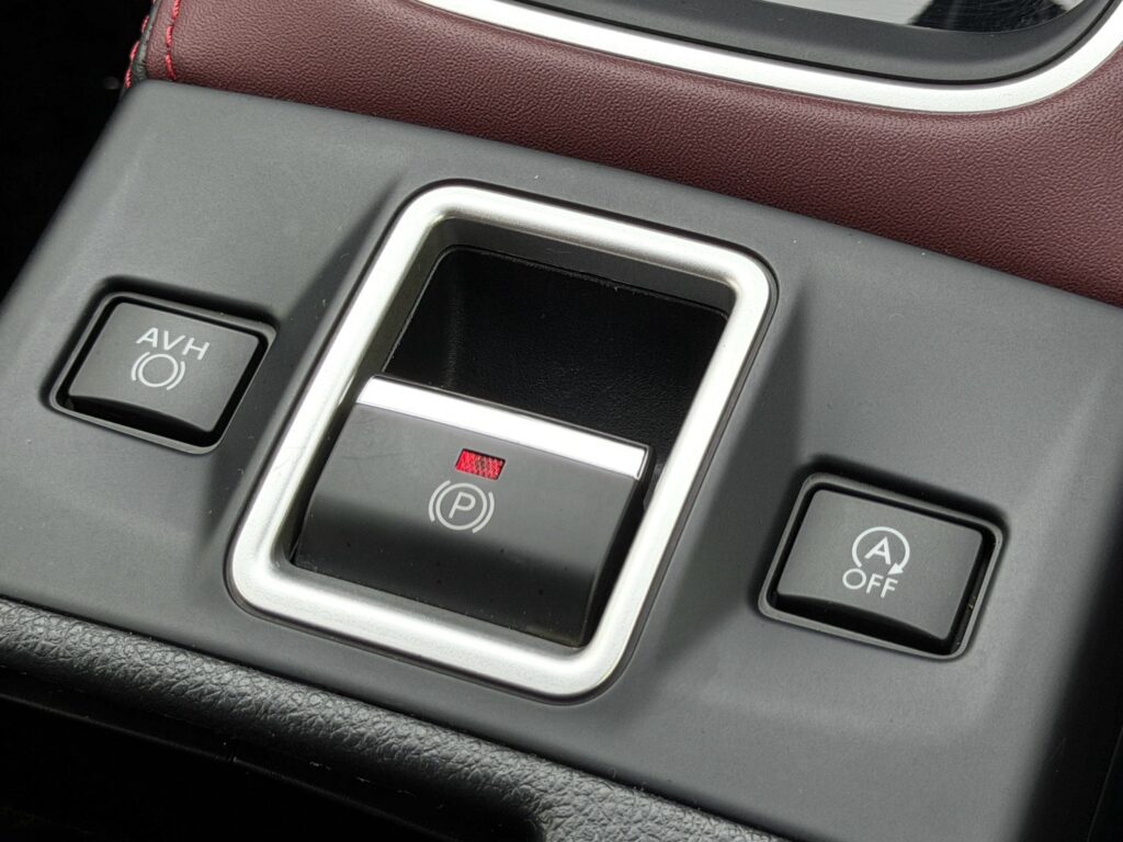 レヴォーグ 1.6STIスポーツ アイサイト 4WD