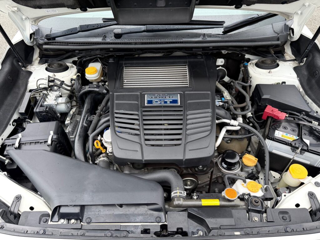 レヴォーグ 1.6STIスポーツ アイサイト 4WD
