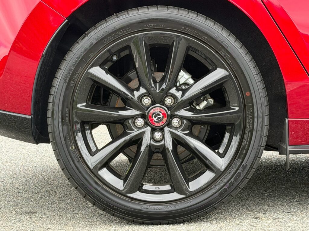 マツダ３ファストバック 15S 2020WCDOTY記念車