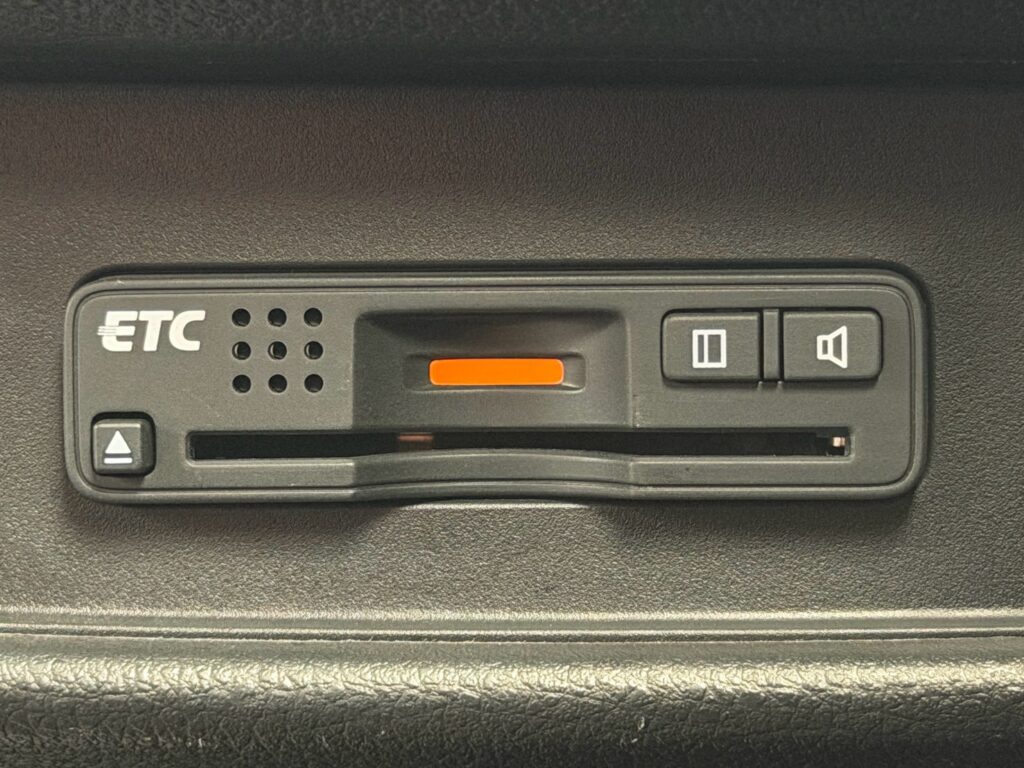 オデッセイ アブソルート