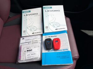 レヴォーグ 1.6STIスポーツ アイサイト 4WD