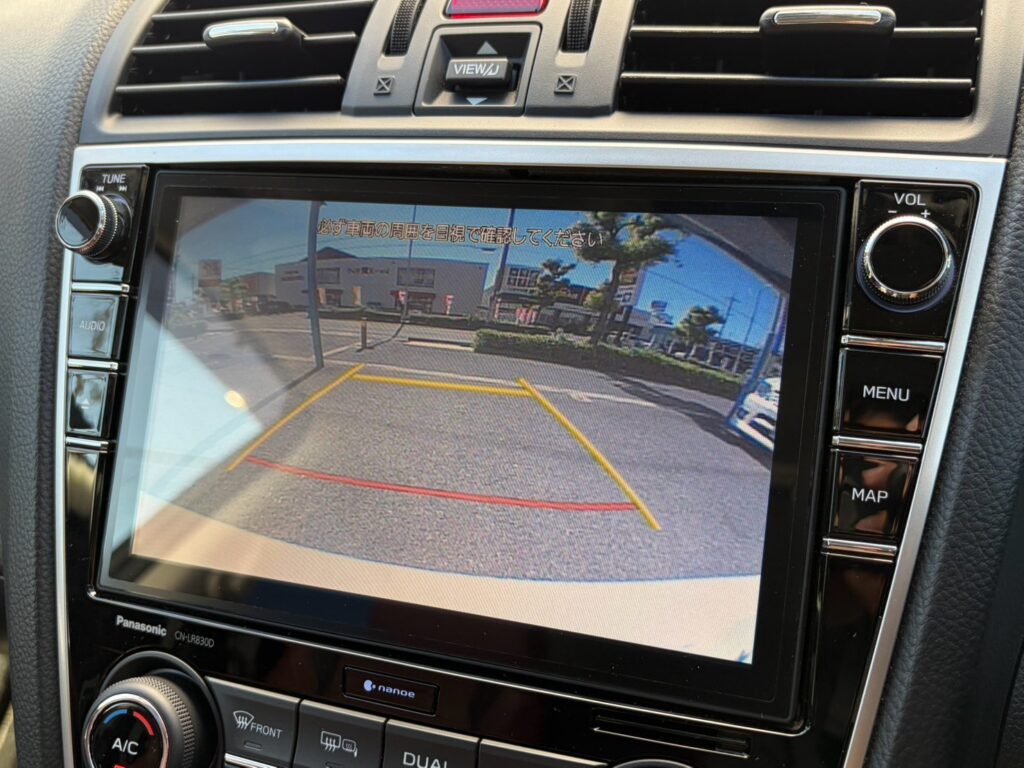 レヴォーグ 1.6STIスポーツ アイサイト 4WD