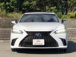 ES 300h Fスポーツ
