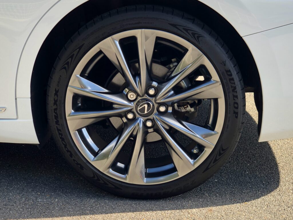 ES 300h Fスポーツ