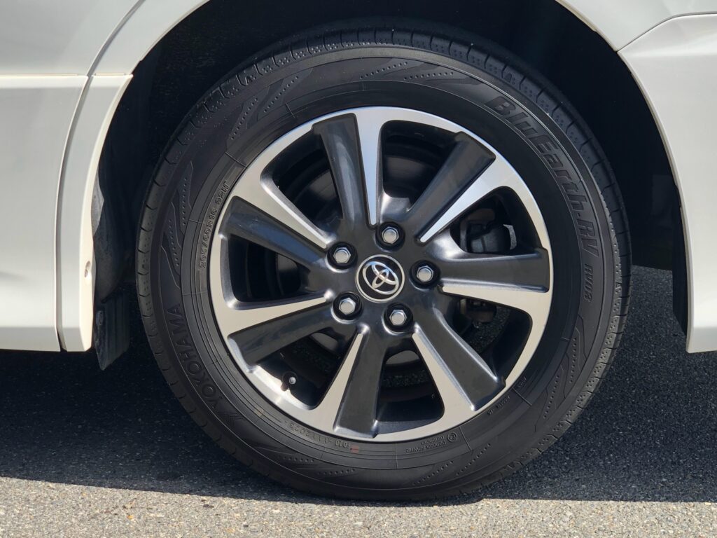 ヴォクシー ZS