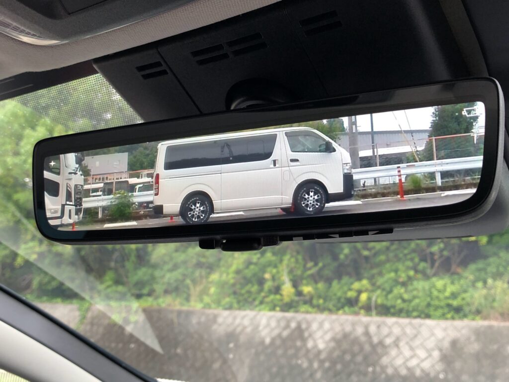 プリウス 2.0Z E-Four 4WD