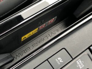 プリウス 2.0Z E-Four 4WD