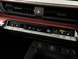 プリウス 2.0Z E-Four 4WD