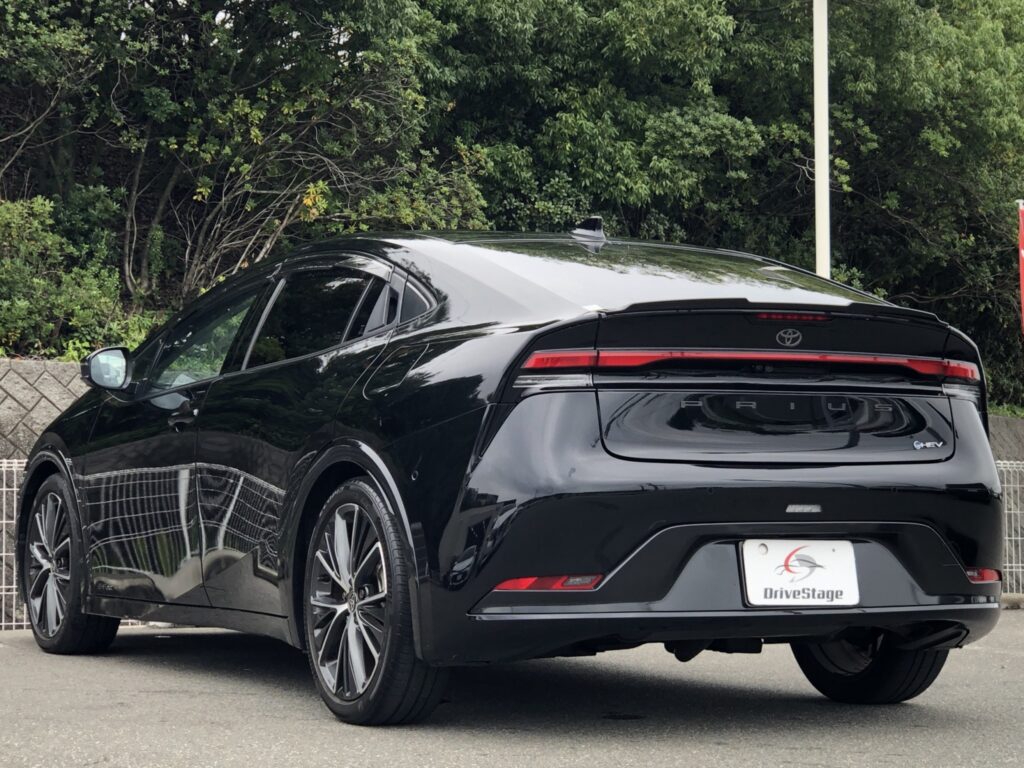 プリウス 2.0Z E-Four 4WD