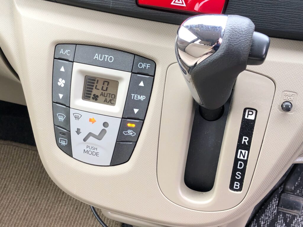 ムーヴ X