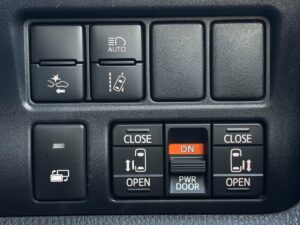 ヴォクシー ZS煌Ⅲ 4WD