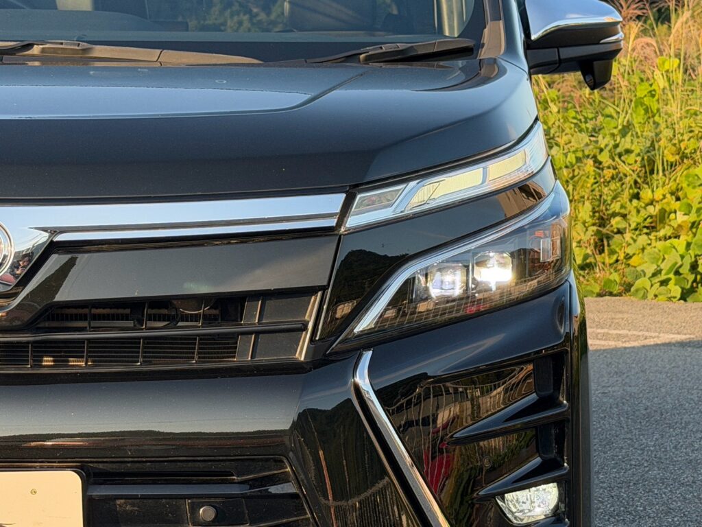 ヴォクシー ZS煌Ⅲ 4WD
