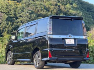 ヴォクシー ZS煌Ⅲ 4WD