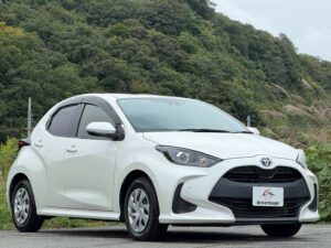 ヤリス ハイブリッドG