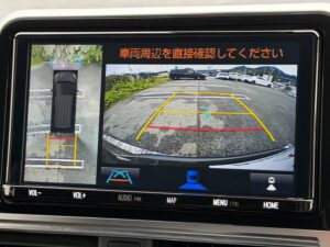シエンタ ハイブリッド　Gクエロ