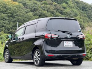 シエンタ ハイブリッド　Gクエロ