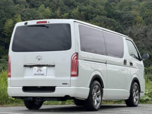 ハイエースバン 2.8DTスーパーGLダークプライムロング
