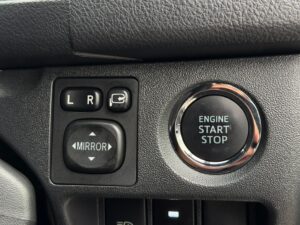 ハイエースバン 2.8DTスーパーGLダークプライムロング