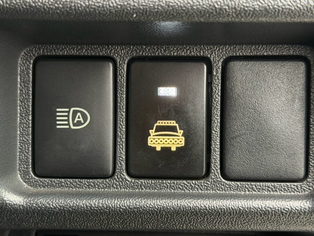 ハイエースバン 2.8DTスーパーGLダークプライムロング