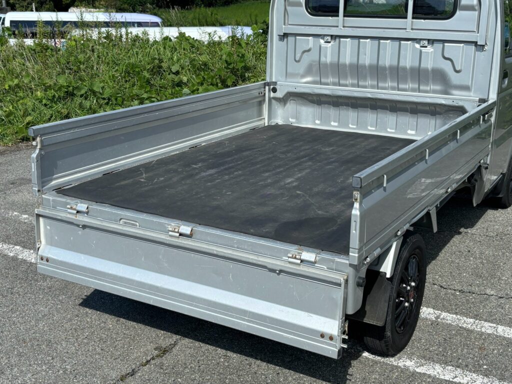 キャリイトラック KCエアコン・パワステ3方開 4WD